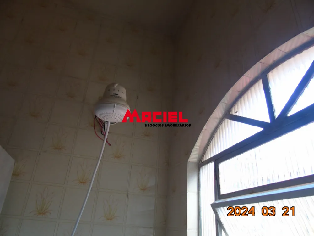 Comprar Casa / Padr&atilde;o em S&atilde;o Jos&eacute; dos Campos R$ 950.000,00 - Foto 18