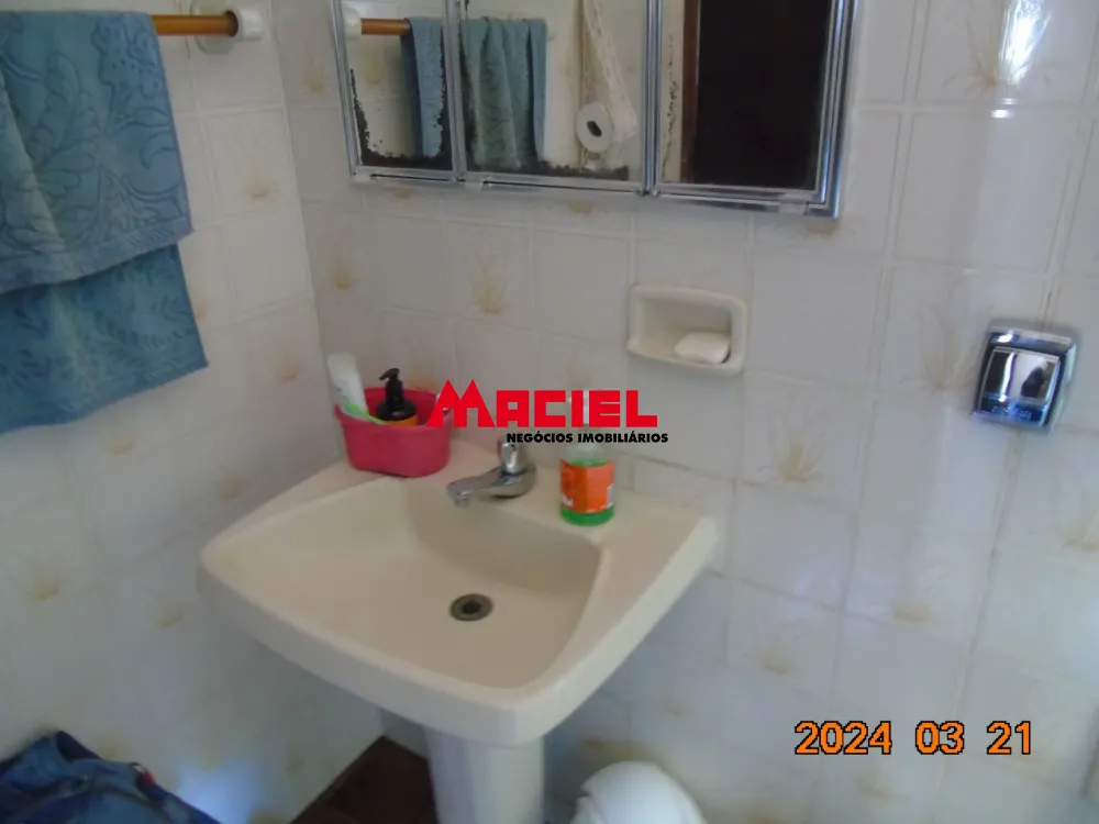 Comprar Casa / Padr&atilde;o em S&atilde;o Jos&eacute; dos Campos R$ 950.000,00 - Foto 20