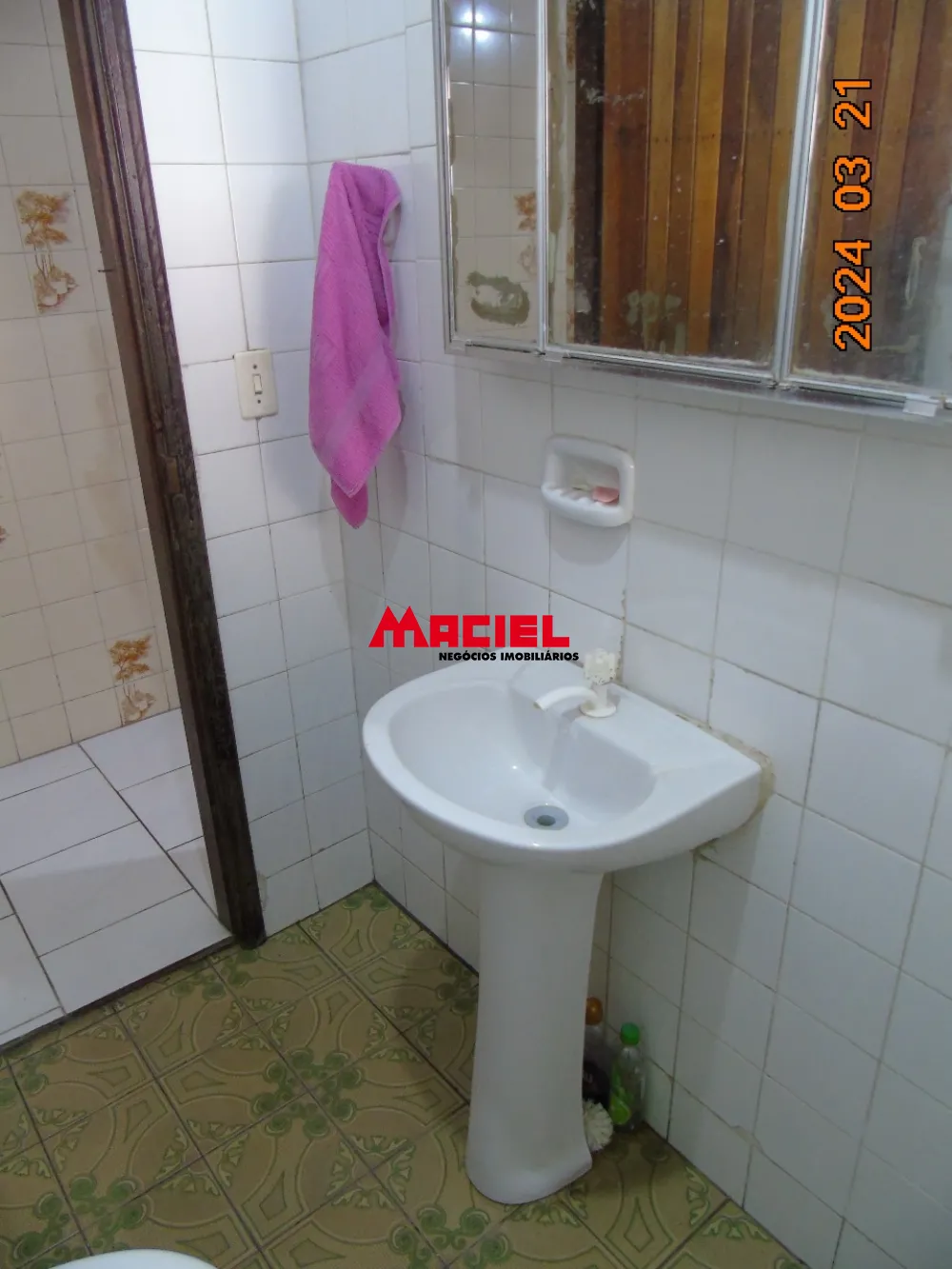 Comprar Casa / Padr&atilde;o em S&atilde;o Jos&eacute; dos Campos R$ 950.000,00 - Foto 32