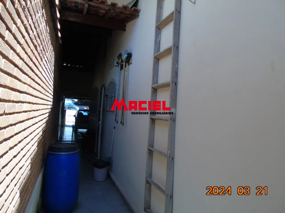 Comprar Casa / Padr&atilde;o em S&atilde;o Jos&eacute; dos Campos R$ 950.000,00 - Foto 33