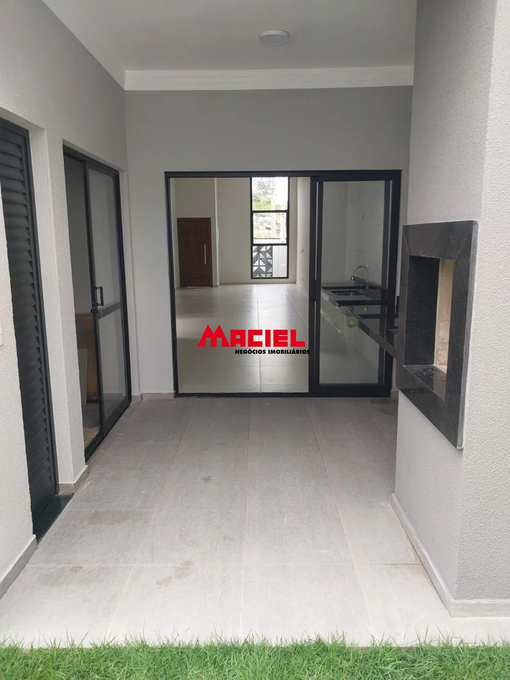 Comprar Casa / Padr&atilde;o em S&atilde;o Jos&eacute; dos Campos R$ 850.000,00 - Foto 17