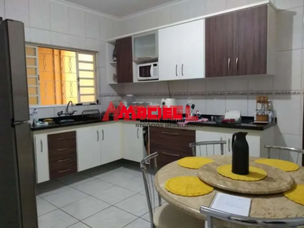 Comprar Casa / Sobrado em S&atilde;o Jos&eacute; dos Campos R$ 660.000,00 - Foto 1