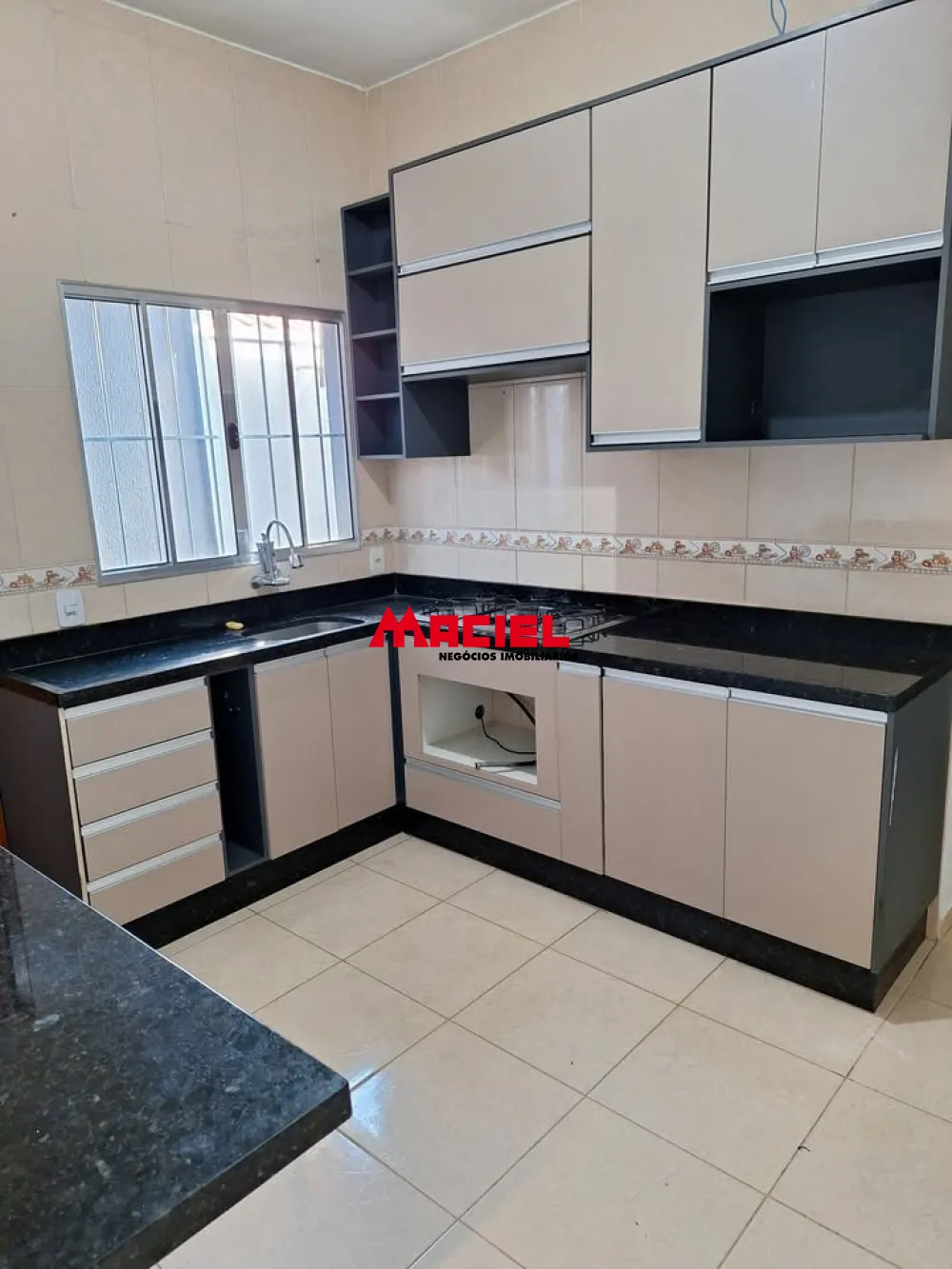 Comprar Casa / Padr&atilde;o em S&atilde;o Jos&eacute; dos Campos R$ 385.000,00 - Foto 5