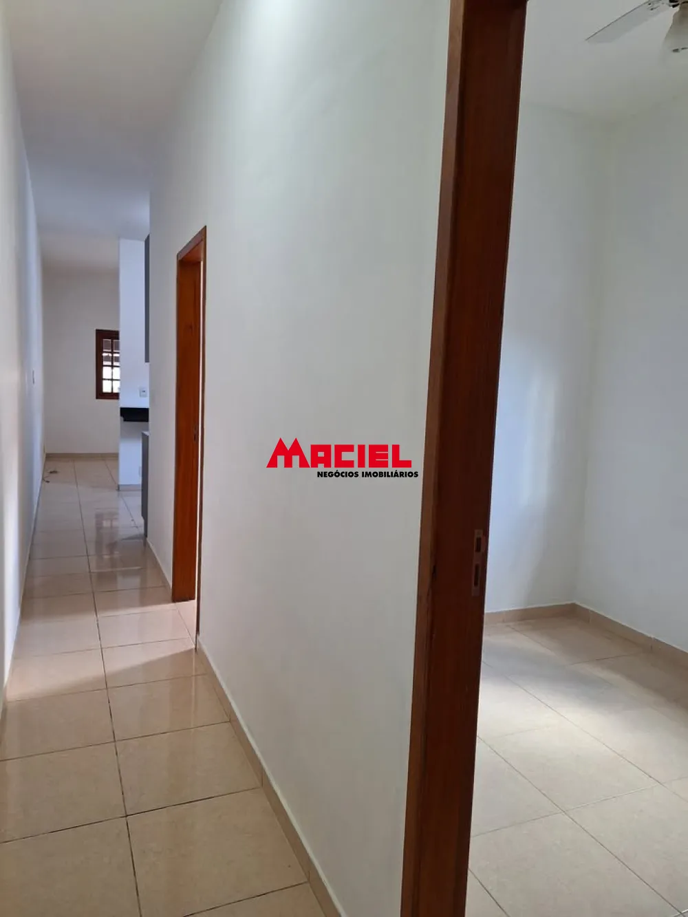 Comprar Casa / Padr&atilde;o em S&atilde;o Jos&eacute; dos Campos R$ 385.000,00 - Foto 14