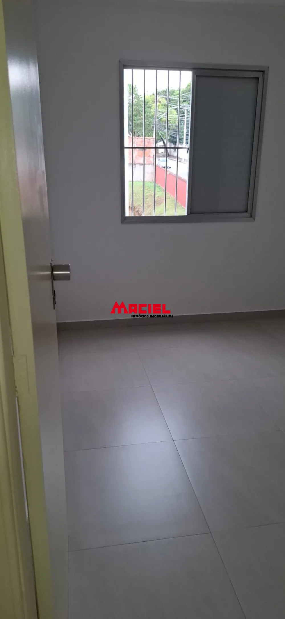 Alugar Apartamento / Padr&atilde;o em S&atilde;o Jos&eacute; dos Campos R$ 1.700,00 - Foto 12