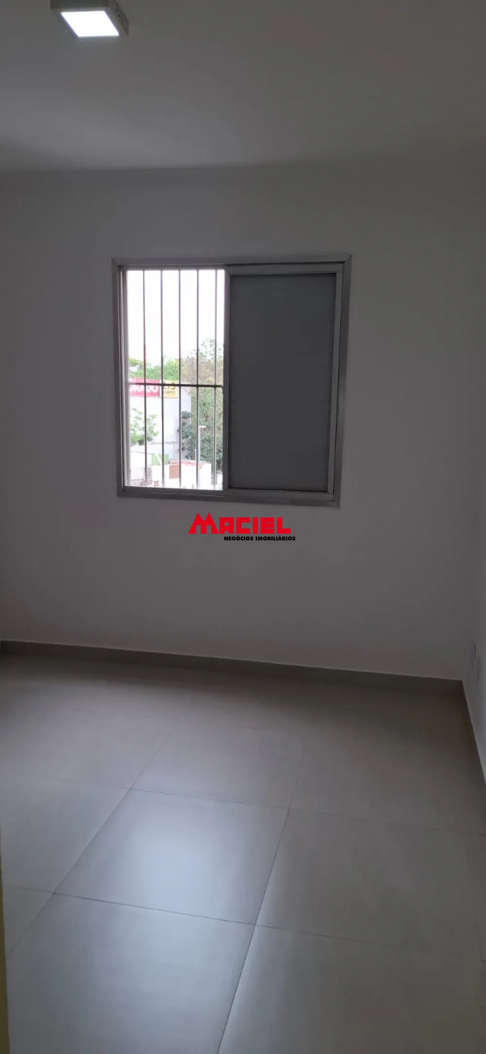 Alugar Apartamento / Padr&atilde;o em S&atilde;o Jos&eacute; dos Campos R$ 1.700,00 - Foto 13