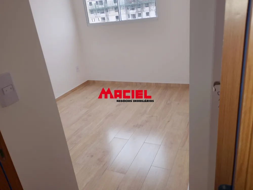 Alugar Apartamento / Padr&atilde;o em S&atilde;o Jos&eacute; dos Campos R$ 1.500,00 - Foto 4