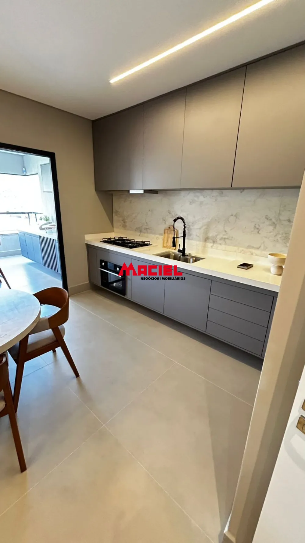 Comprar Apartamento / Padr&atilde;o em Jacare&iacute; R$ 710.000,00 - Foto 8