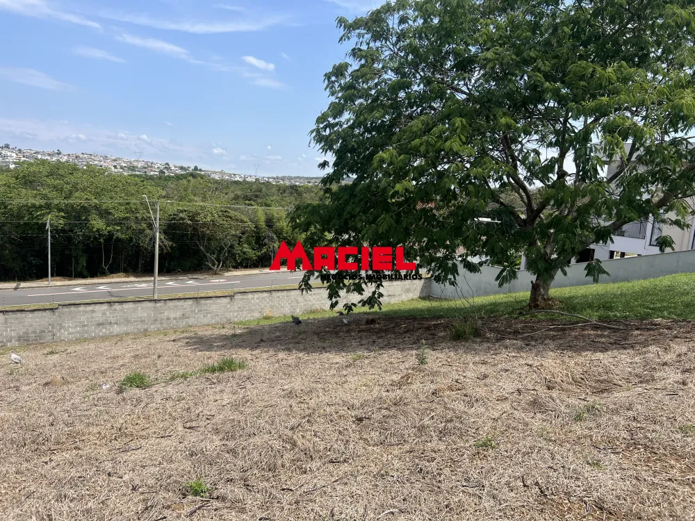 Comprar Terreno / Condom&iacute;nio em S&atilde;o Jos&eacute; dos Campos R$ 1.450.000,00 - Foto 4