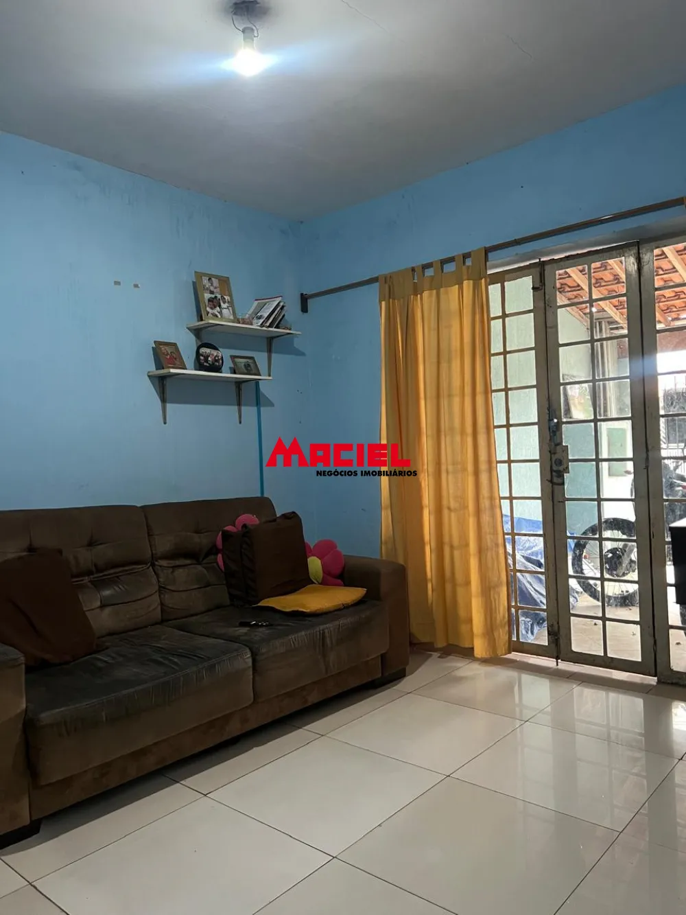 Comprar Casa / Padr&atilde;o em S&atilde;o Jos&eacute; dos Campos R$ 450.000,00 - Foto 1
