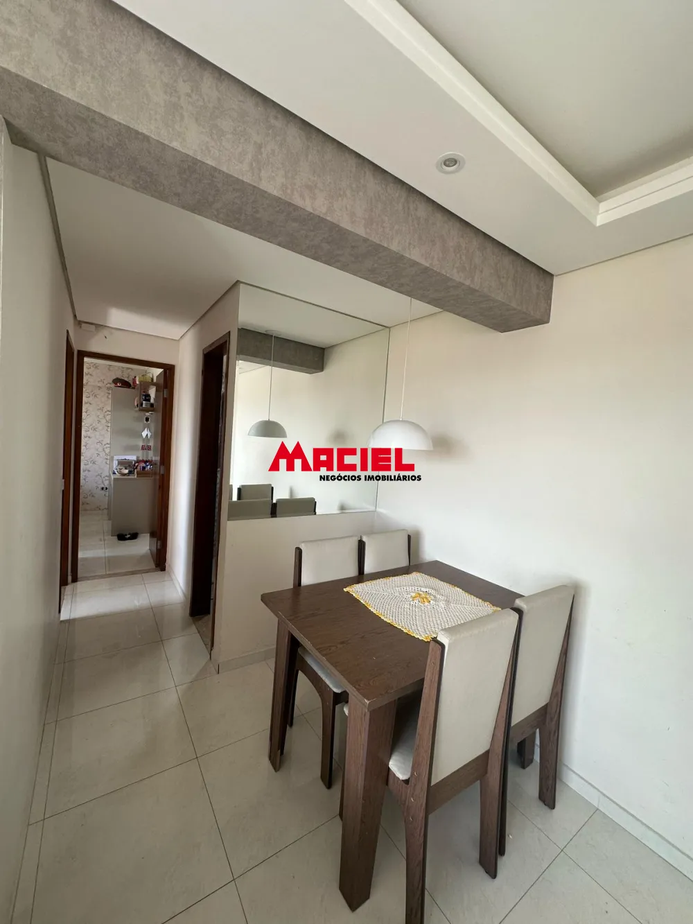 Alugar Apartamento / Padr&atilde;o em S&atilde;o Jos&eacute; dos Campos R$ 2.900,00 - Foto 4