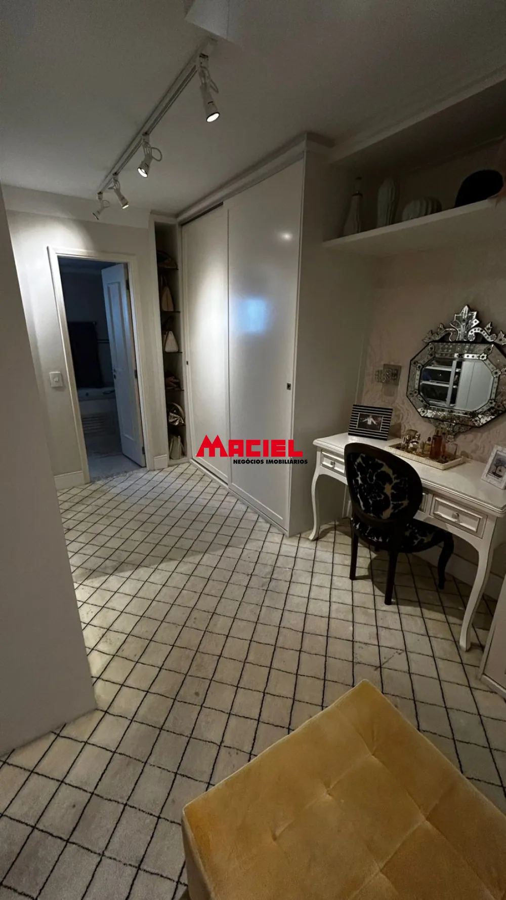 Comprar Apartamento / Padr&atilde;o em S&atilde;o Jos&eacute; dos Campos R$ 880.000,00 - Foto 5