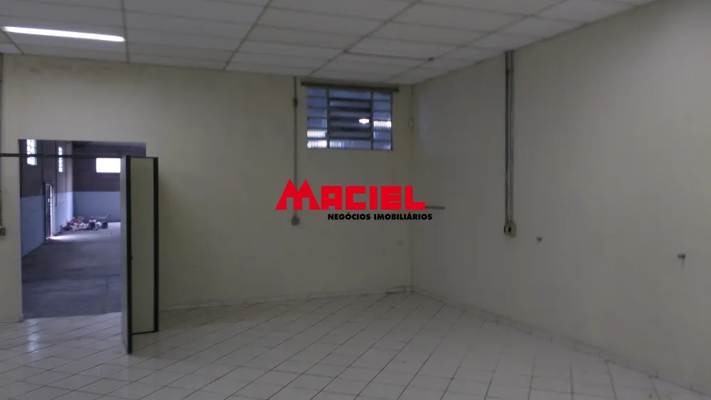 Alugar Comercial / Galp&atilde;o em S&atilde;o Jos&eacute; dos Campos R$ 15.000,00 - Foto 37