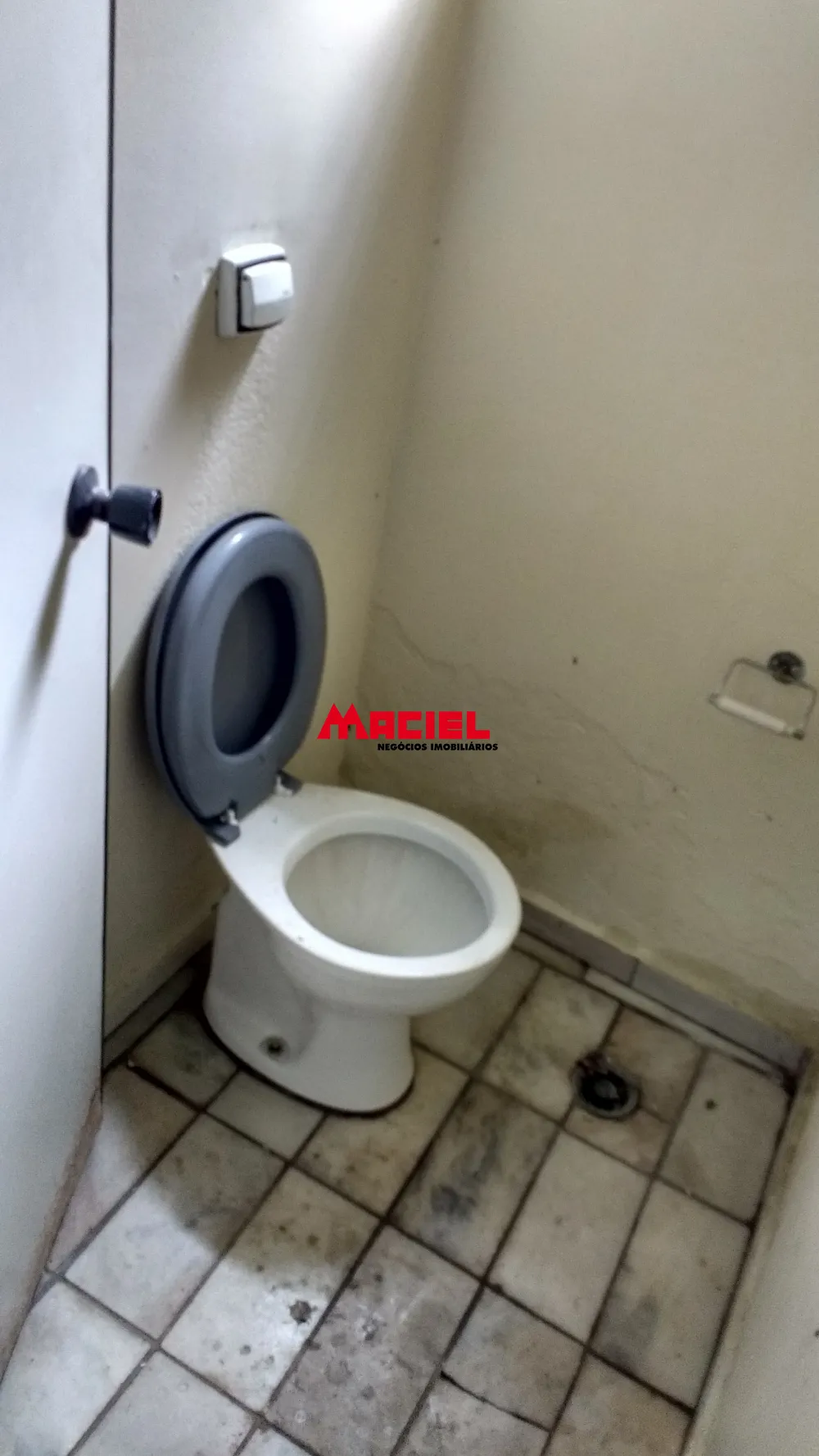 Alugar Comercial / Galp&atilde;o em S&atilde;o Jos&eacute; dos Campos R$ 15.000,00 - Foto 52