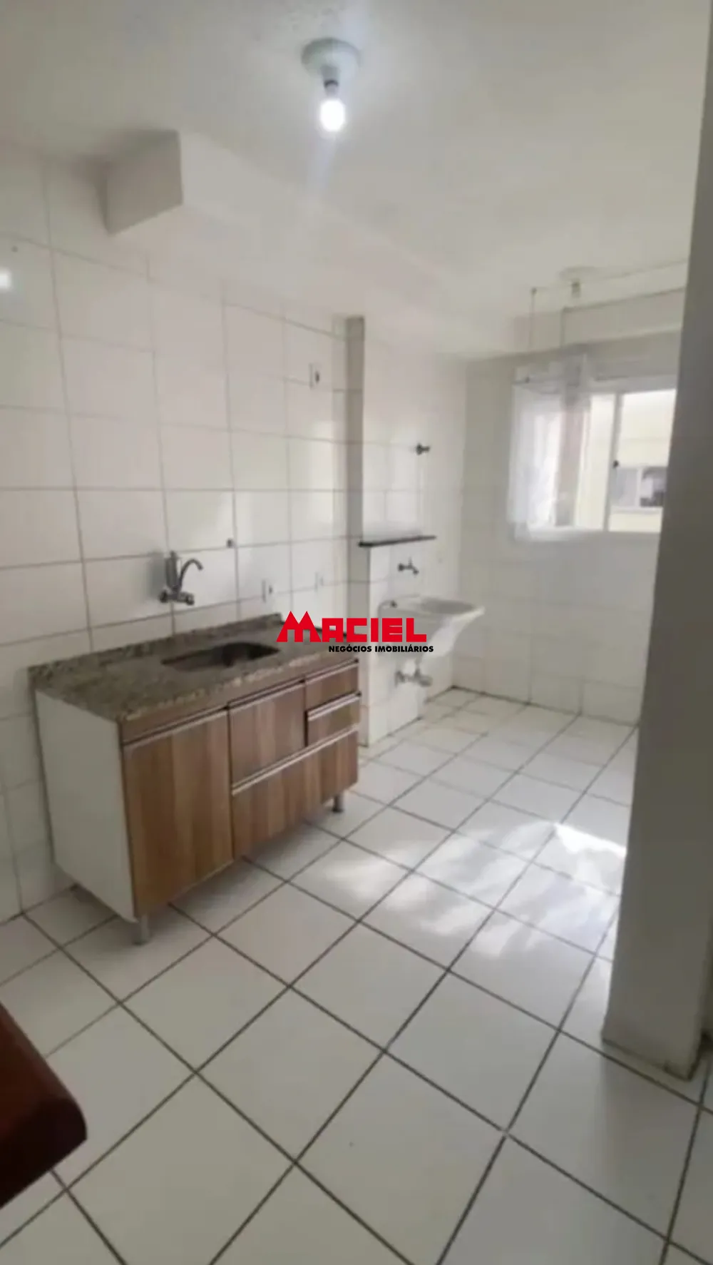 Alugar Apartamento / Padr&atilde;o em S&atilde;o Jos&eacute; dos Campos R$ 1.150,00 - Foto 1