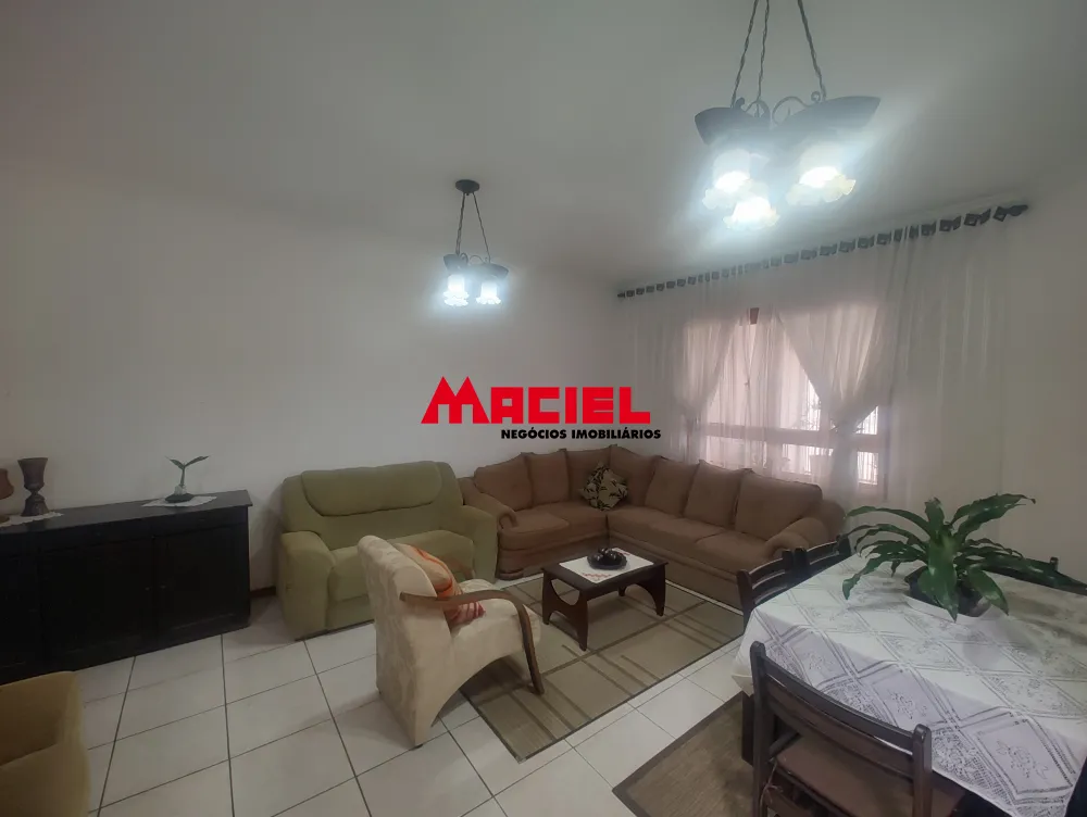 Comprar Casa / Sobrado em S&atilde;o Jos&eacute; dos Campos R$ 750.000,00 - Foto 2