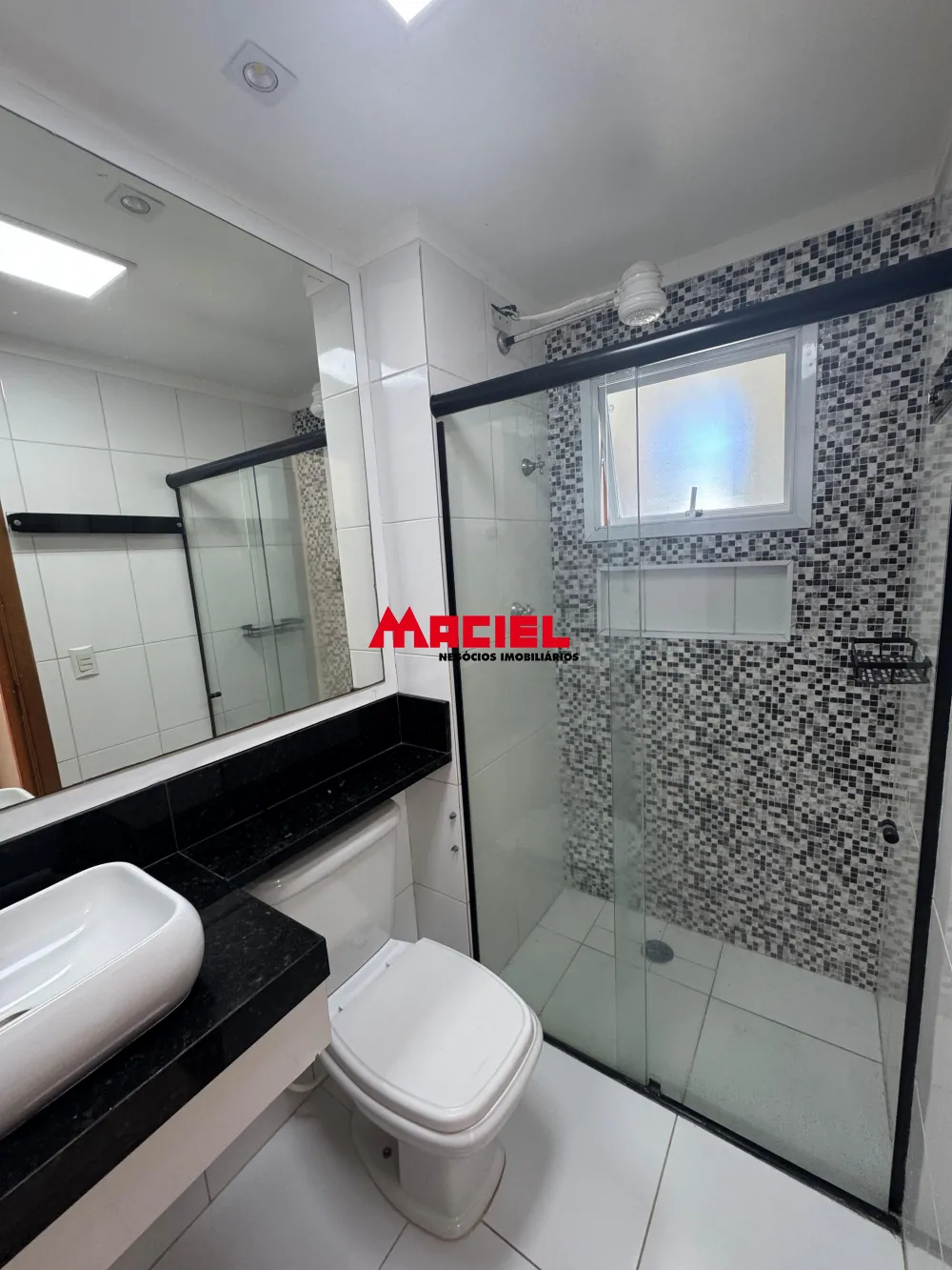 Alugar Apartamento / Padr&atilde;o em S&atilde;o Jos&eacute; dos Campos R$ 3.450,00 - Foto 11