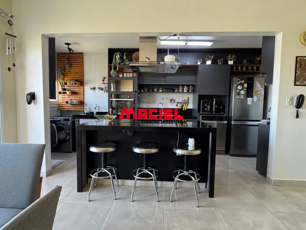 Comprar Apartamento / Padr&atilde;o em S&atilde;o Jos&eacute; dos Campos R$ 500.000,00 - Foto 2