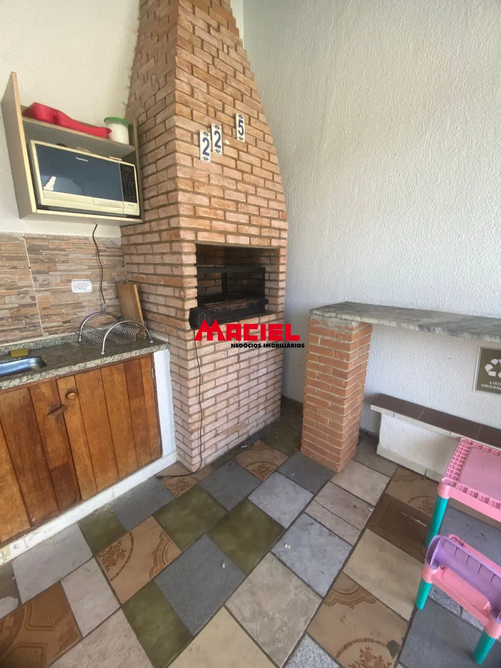 Comprar Casa / Sobrado em S&atilde;o Jos&eacute; dos Campos R$ 1.032.000,00 - Foto 30
