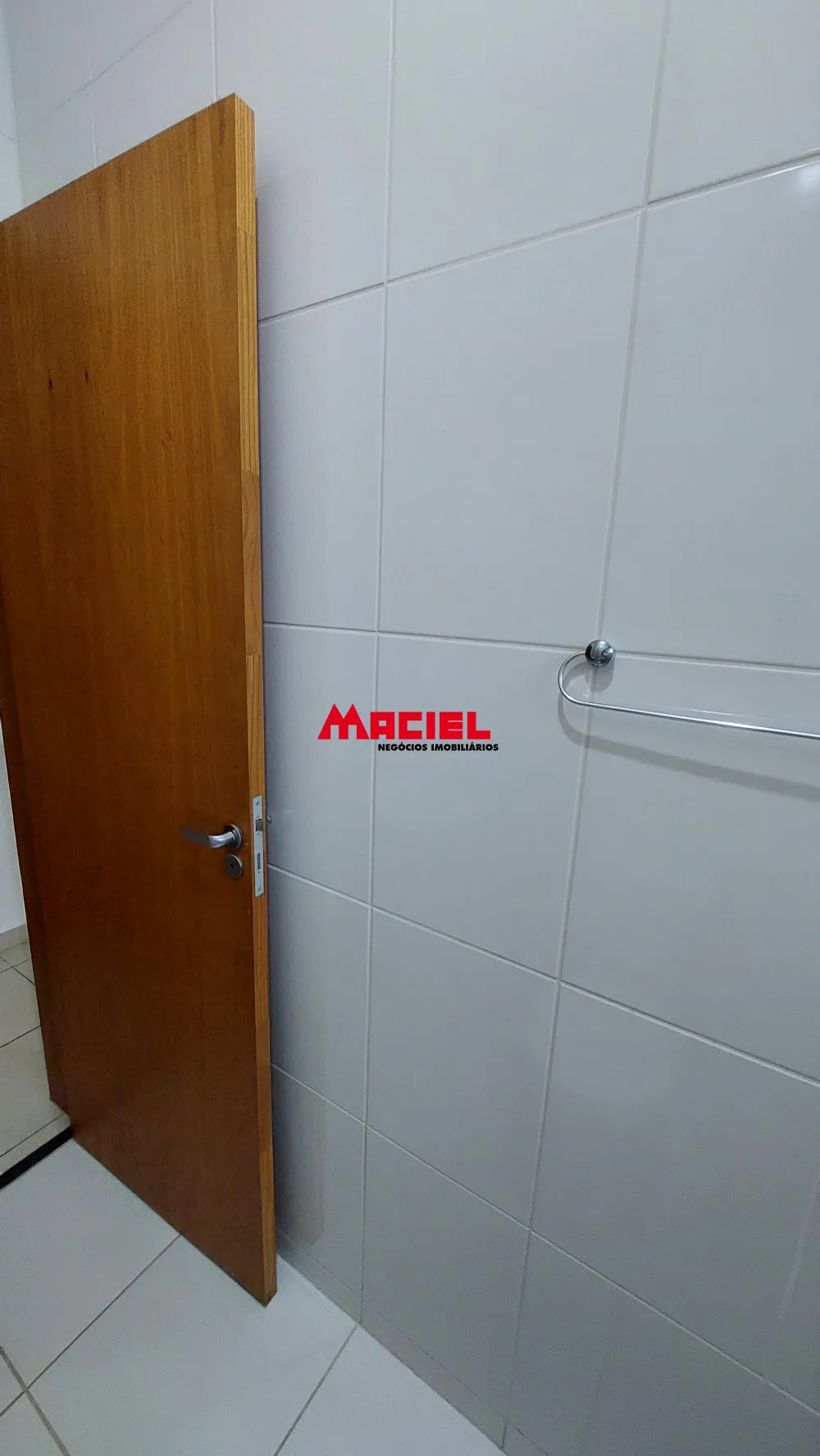 Comprar Apartamento / Padr&atilde;o em Taubat&eacute; R$ 200.000,00 - Foto 2