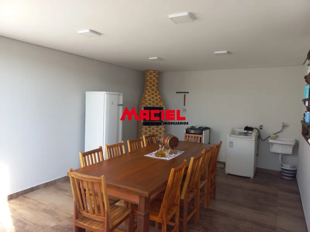 Comprar Casa / Padr&atilde;o em S&atilde;o Jos&eacute; dos Campos R$ 750.000,00 - Foto 1