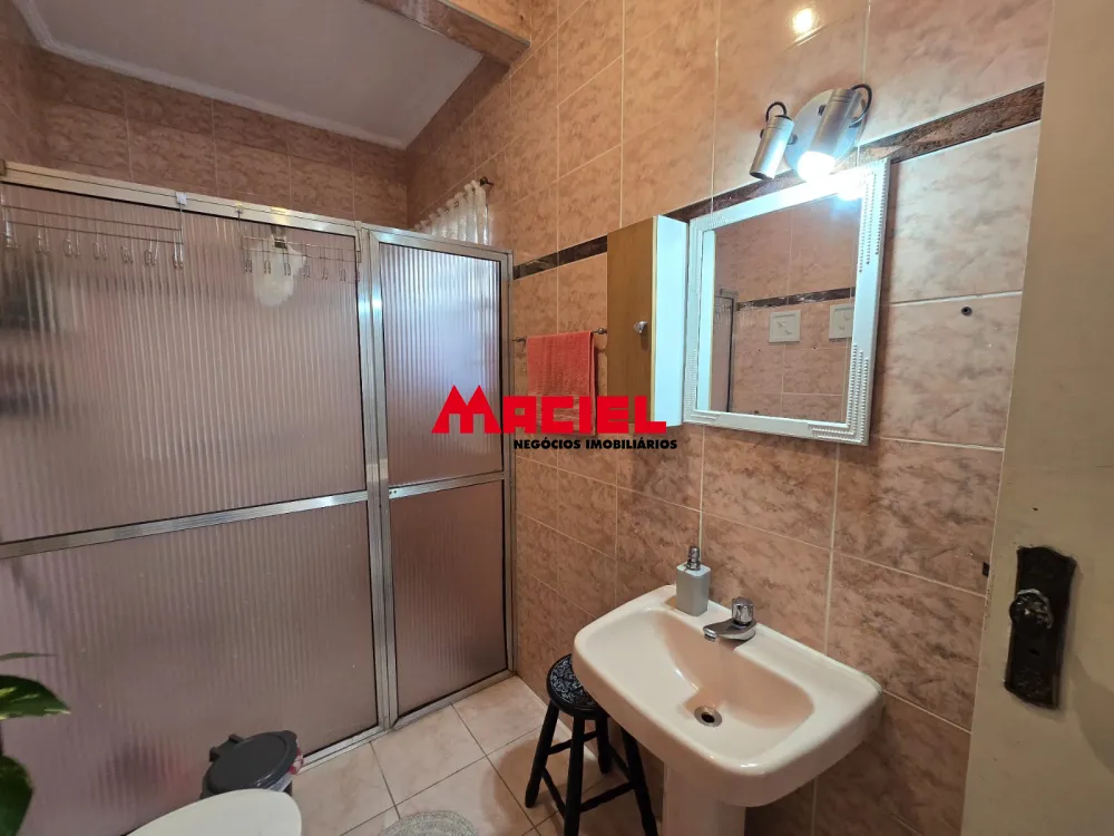 Comprar Casa / Padr&atilde;o em S&atilde;o Jos&eacute; dos Campos R$ 800.000,00 - Foto 13