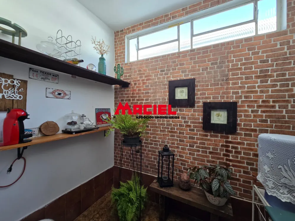 Comprar Casa / Padr&atilde;o em S&atilde;o Jos&eacute; dos Campos R$ 800.000,00 - Foto 24