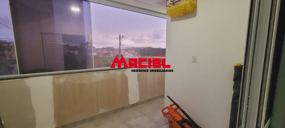 Comprar Casa / Sobrado em S&atilde;o Jos&eacute; dos Campos R$ 550.000,00 - Foto 3