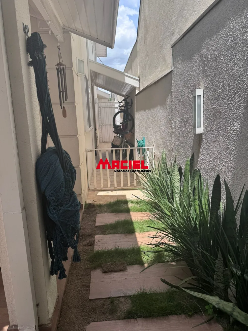 Comprar Casa / Sobrado em S&atilde;o Jos&eacute; dos Campos R$ 1.011.000,00 - Foto 26