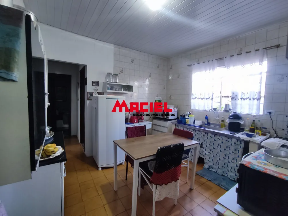 Comprar Casa / Padr&atilde;o em S&atilde;o Jos&eacute; dos Campos R$ 425.000,00 - Foto 2