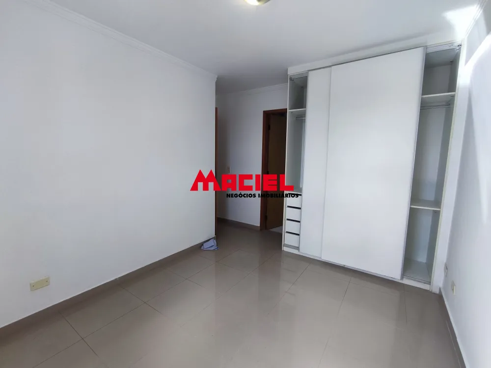 Comprar Apartamento / Padr&atilde;o em S&atilde;o Jos&eacute; dos Campos R$ 430.000,00 - Foto 9