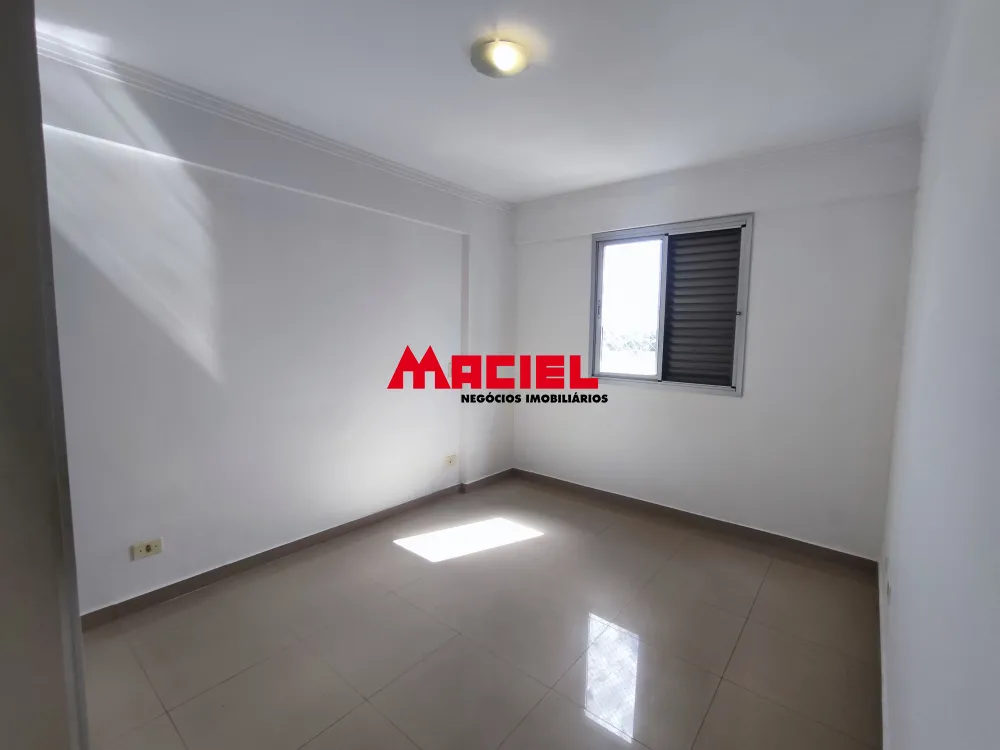 Comprar Apartamento / Padr&atilde;o em S&atilde;o Jos&eacute; dos Campos R$ 430.000,00 - Foto 11