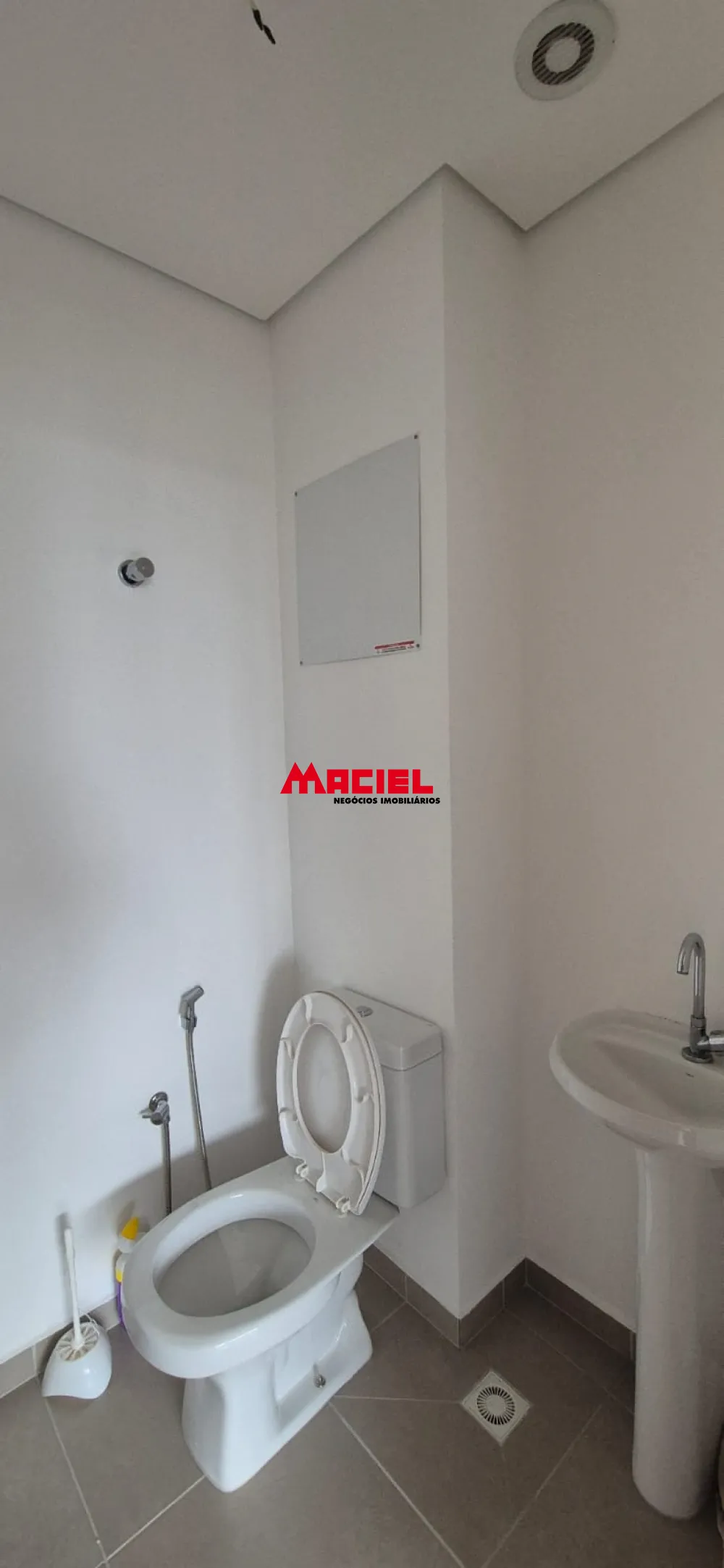 Comprar Comercial / Sala em Edif&iacute;cio/Condom&iacute;nio em S&atilde;o Jos&eacute; dos Campos R$ 340.000,00 - Foto 3