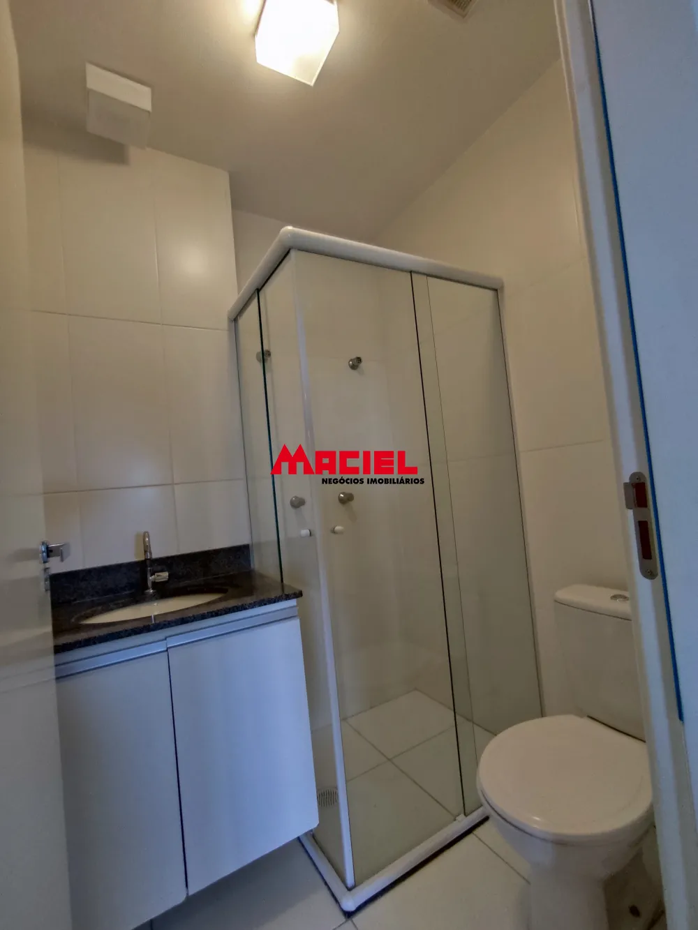 Comprar Apartamento / Padr&atilde;o em S&atilde;o Jos&eacute; dos Campos R$ 450.000,00 - Foto 12