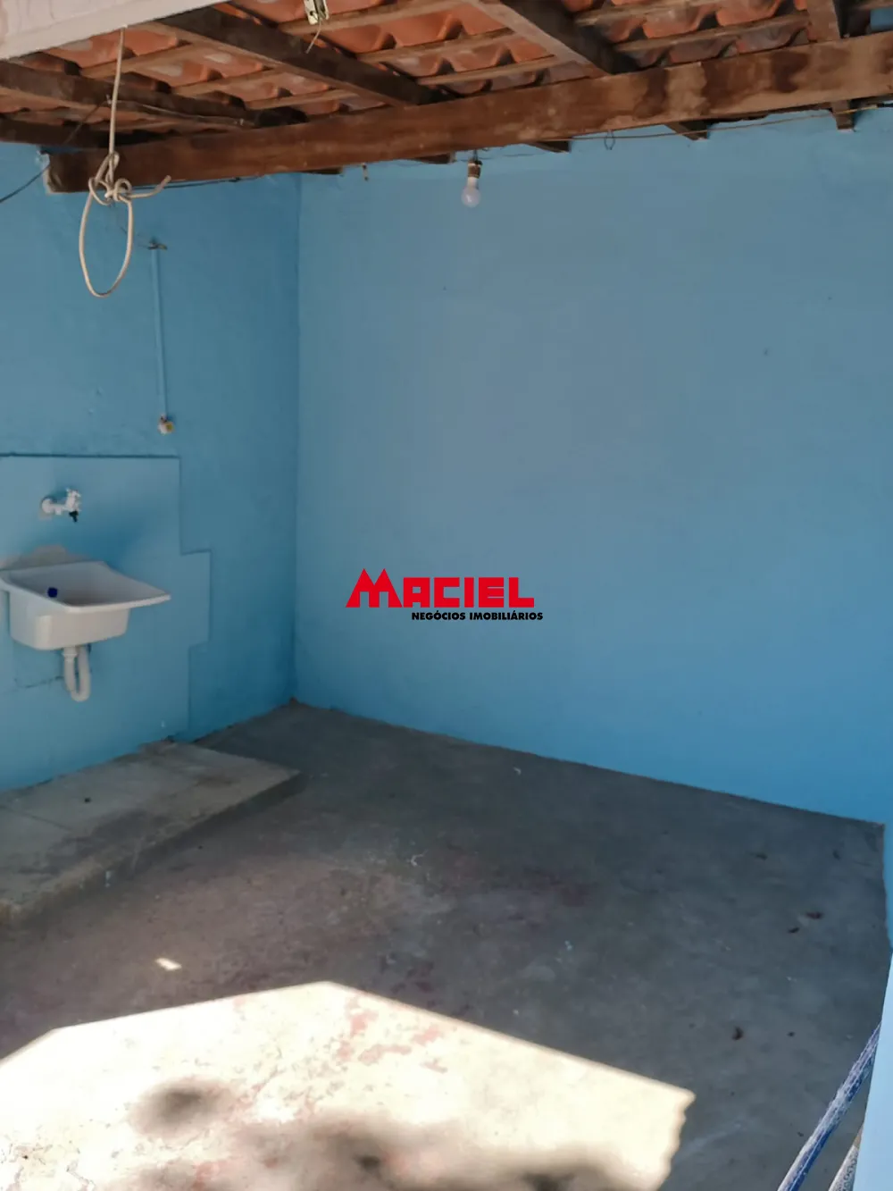 Alugar Casa / Padr&atilde;o em S&atilde;o Jos&eacute; dos Campos R$ 1.350,00 - Foto 11
