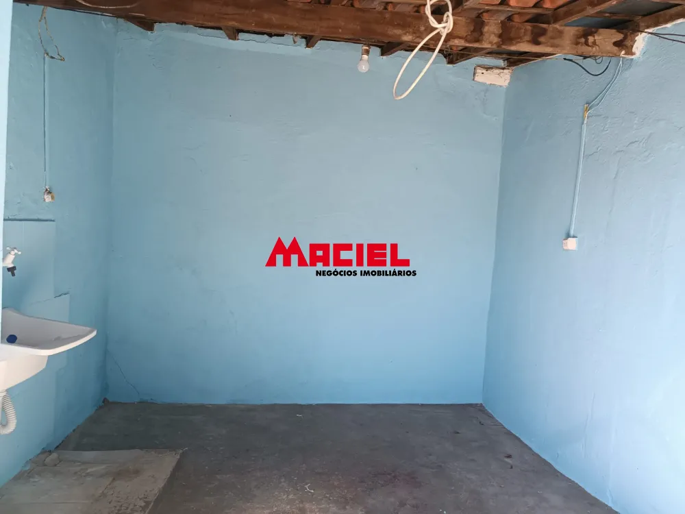 Alugar Casa / Padr&atilde;o em S&atilde;o Jos&eacute; dos Campos R$ 1.350,00 - Foto 12