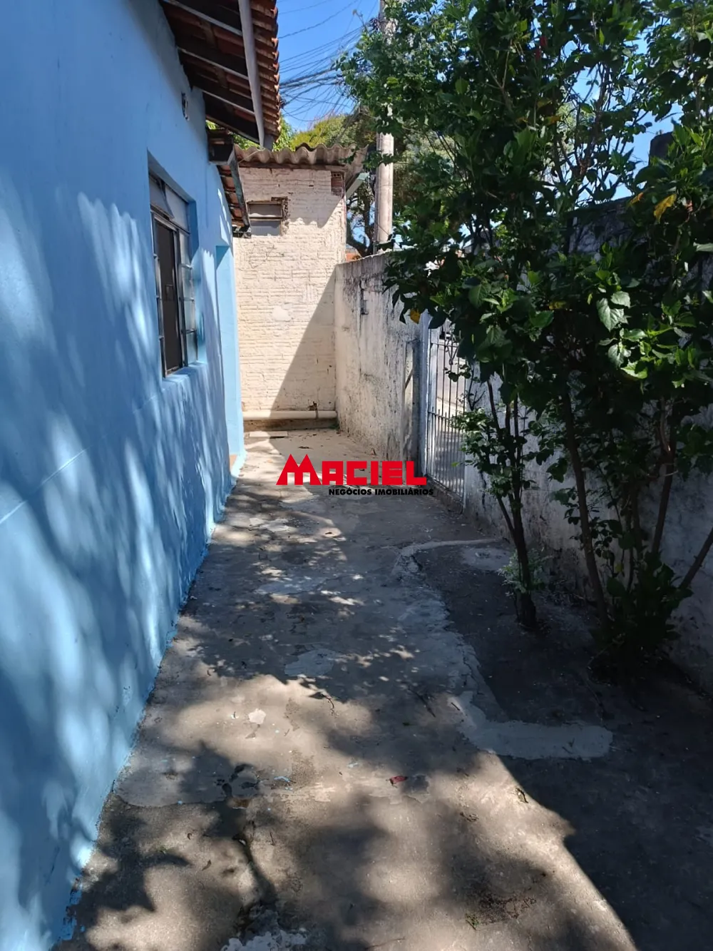 Alugar Casa / Padr&atilde;o em S&atilde;o Jos&eacute; dos Campos R$ 1.350,00 - Foto 15