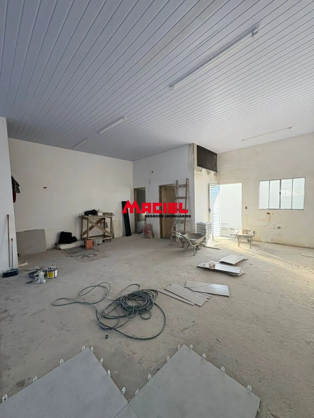 Alugar Comercial / Ponto Comercial em S&atilde;o Jos&eacute; dos Campos R$ 3.500,00 - Foto 5