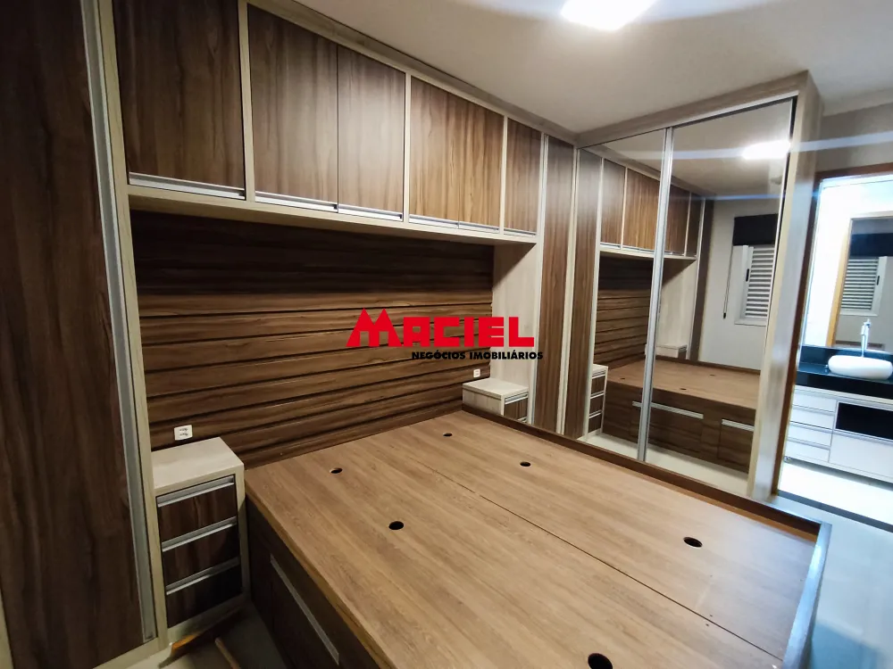 Alugar Apartamento / Padr&atilde;o em S&atilde;o Jos&eacute; dos Campos R$ 2.900,00 - Foto 9
