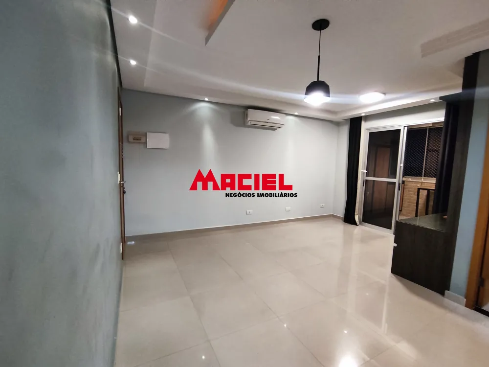 Alugar Apartamento / Padr&atilde;o em S&atilde;o Jos&eacute; dos Campos R$ 2.900,00 - Foto 4