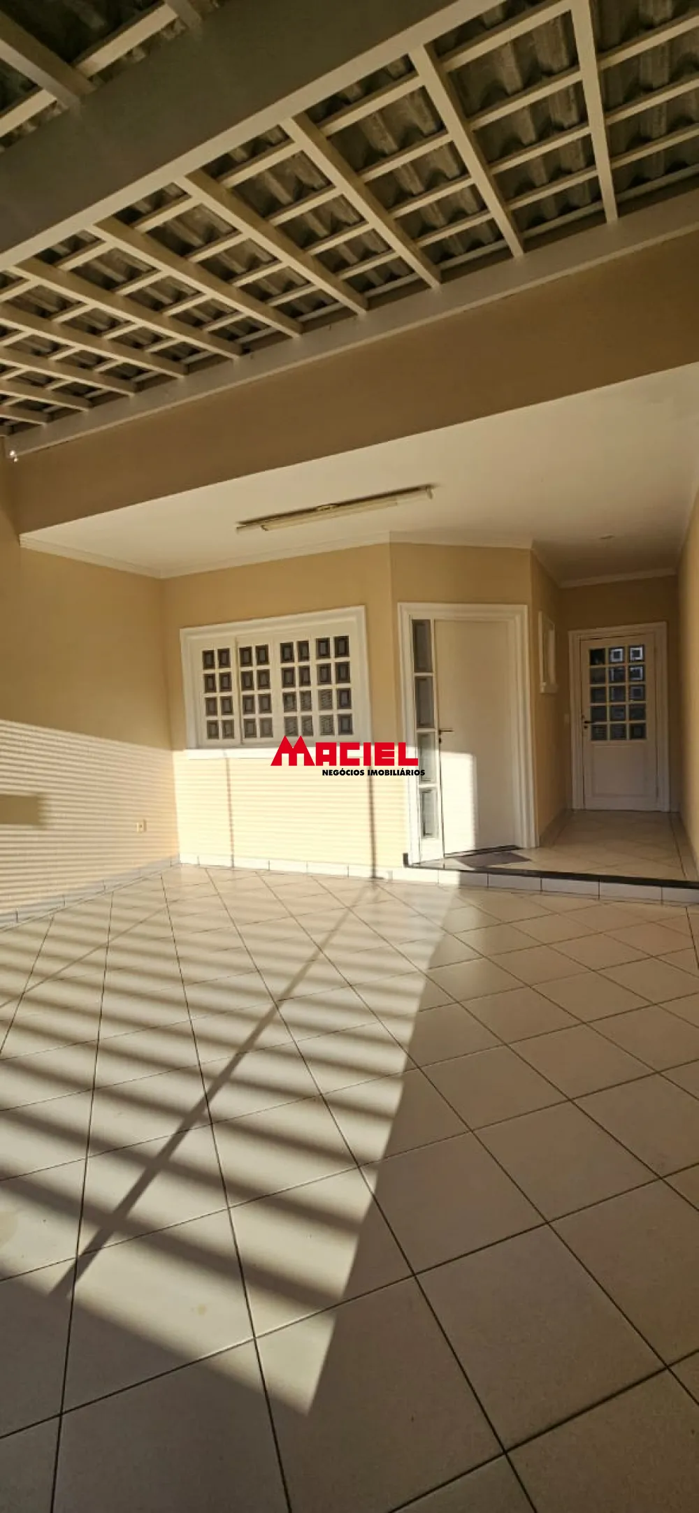 Comprar Casa / Sobrado em S&atilde;o Jos&eacute; dos Campos R$ 970.000,00 - Foto 1