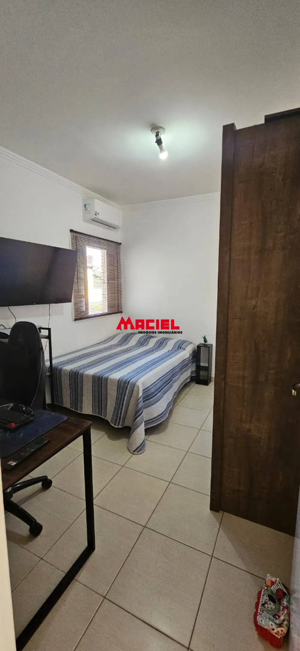 Comprar Casa / Sobrado em S&atilde;o Jos&eacute; dos Campos R$ 970.000,00 - Foto 24