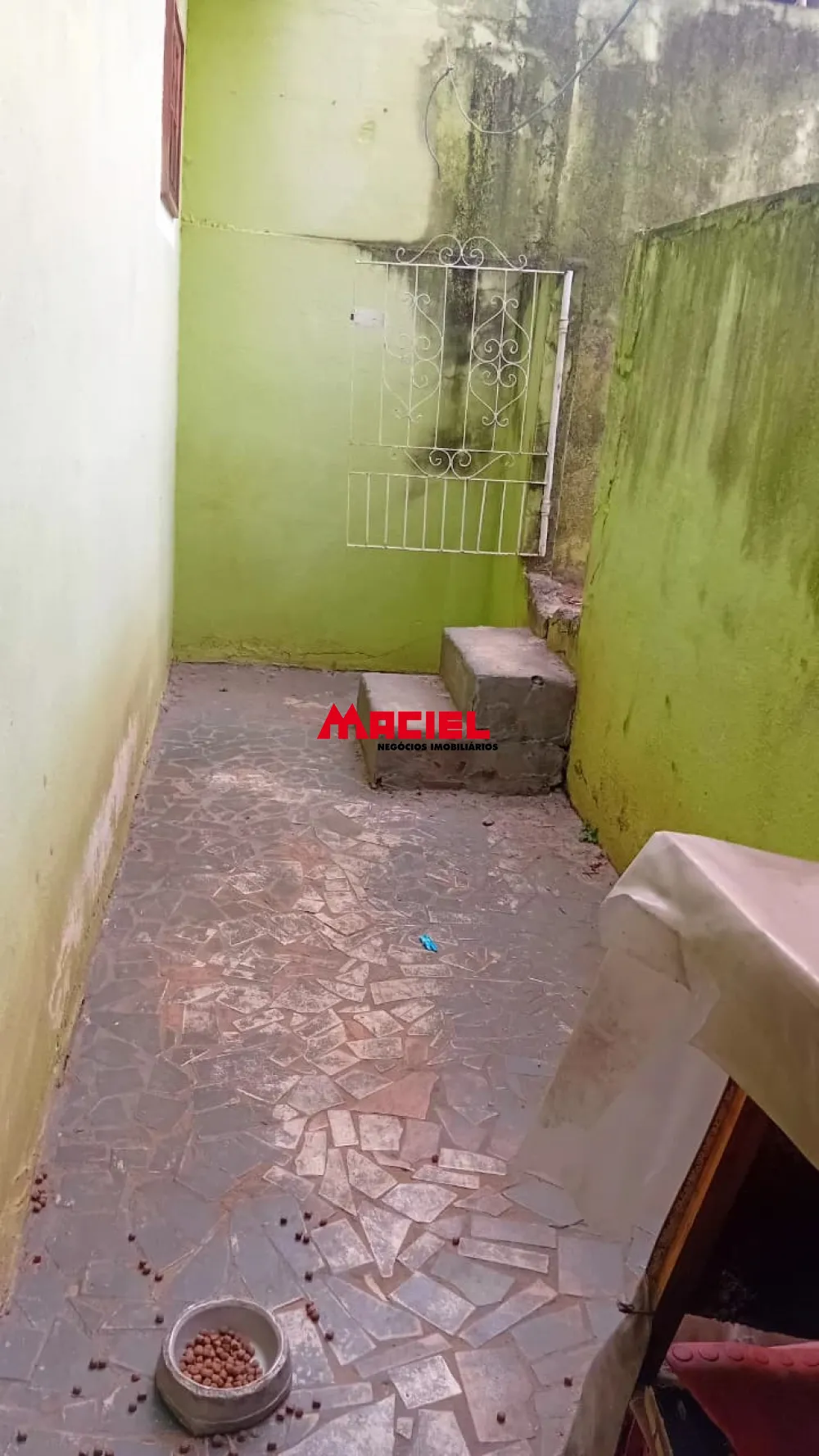 Comprar Casa / Padr&atilde;o em S&atilde;o Jos&eacute; dos Campos R$ 405.000,00 - Foto 2