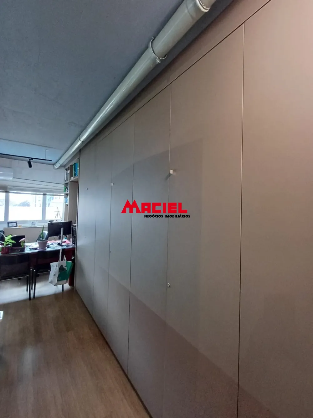 Comprar Comercial / Sala em S&atilde;o Jos&eacute; dos Campos R$ 300.000,00 - Foto 4