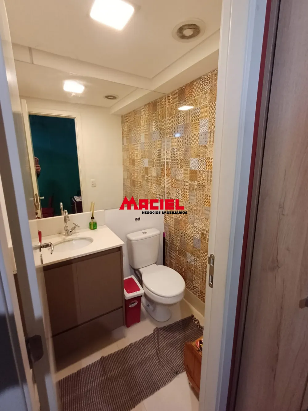 Comprar Comercial / Sala em S&atilde;o Jos&eacute; dos Campos R$ 300.000,00 - Foto 9