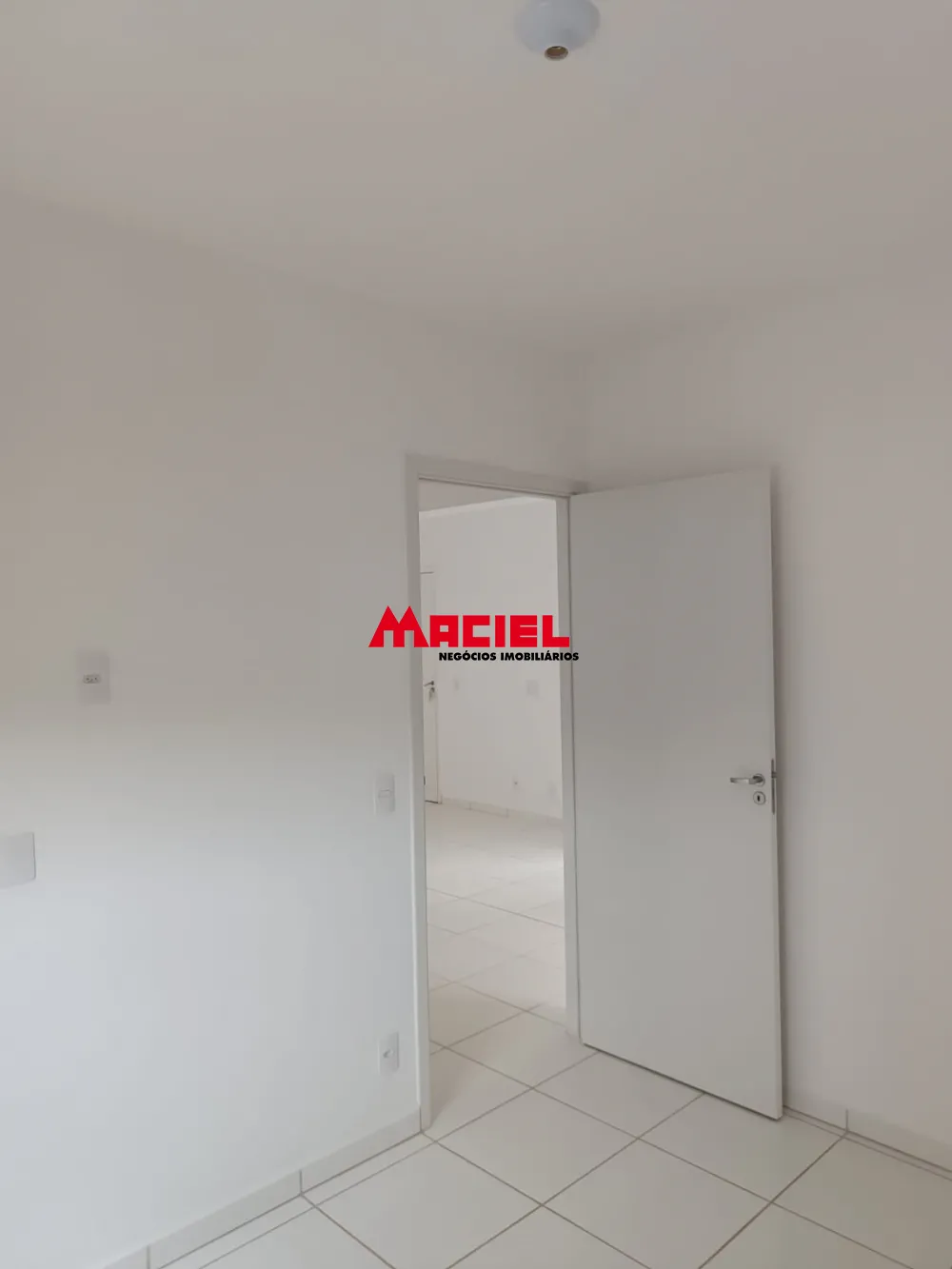 Alugar Apartamento / Padr&atilde;o em S&atilde;o Jos&eacute; dos Campos R$ 1.400,00 - Foto 12