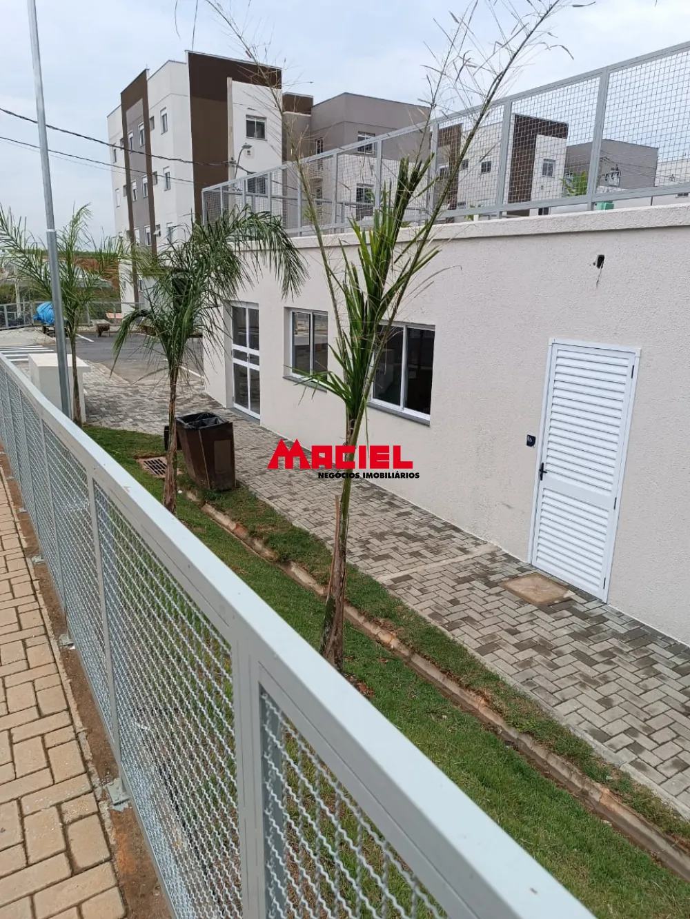Alugar Apartamento / Padr&atilde;o em S&atilde;o Jos&eacute; dos Campos R$ 1.400,00 - Foto 31