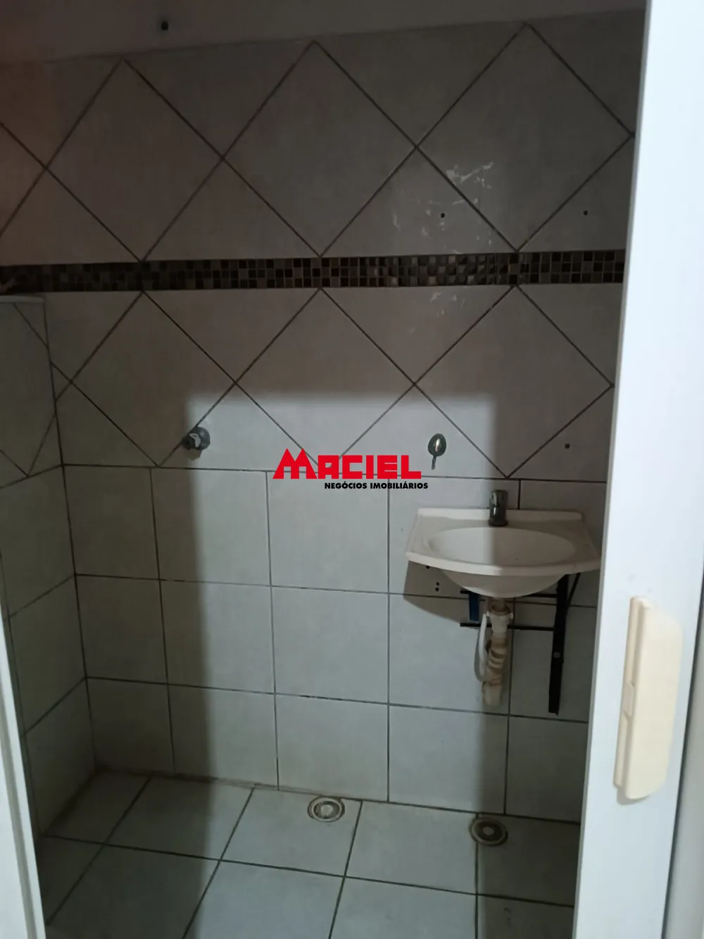 Alugar Apartamento / Padr&atilde;o em S&atilde;o Jos&eacute; dos Campos R$ 1.400,00 - Foto 32