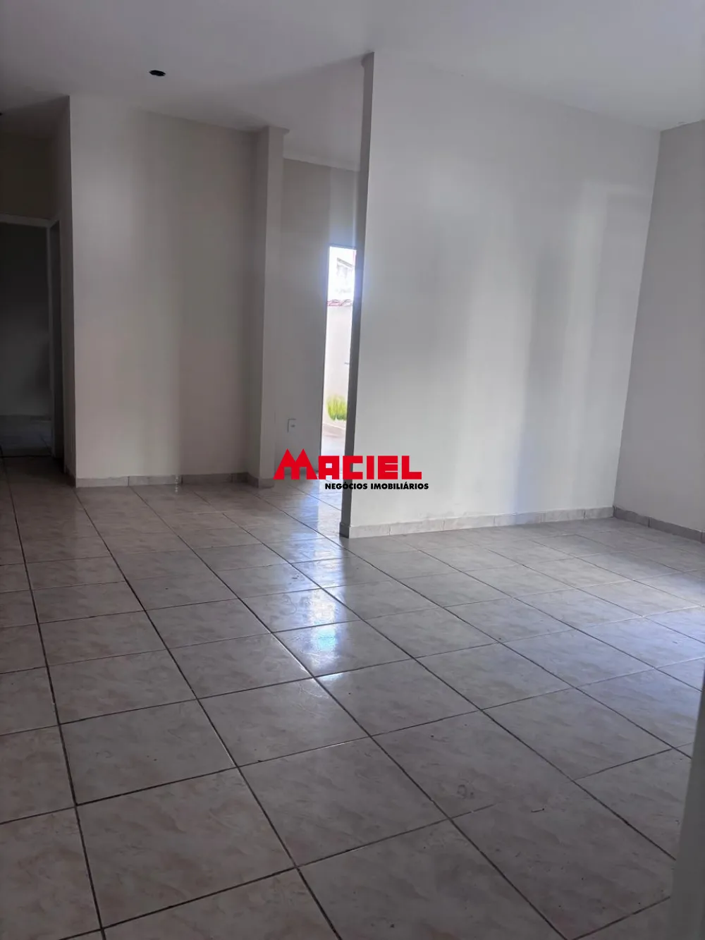 Comprar Casa / Padr&atilde;o em S&atilde;o Jos&eacute; dos Campos R$ 375.000,00 - Foto 1