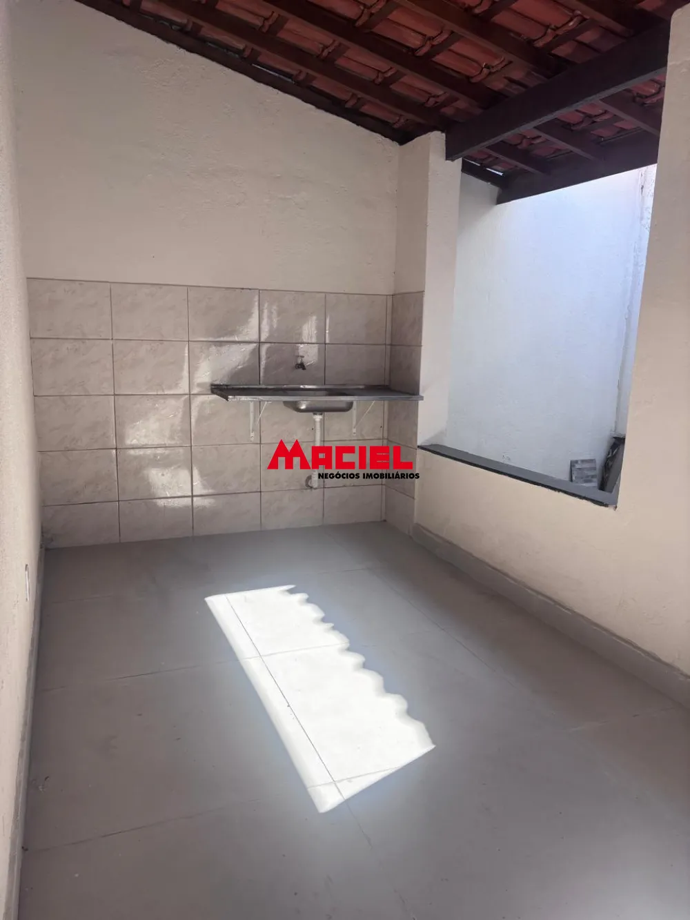 Comprar Casa / Padr&atilde;o em S&atilde;o Jos&eacute; dos Campos R$ 375.000,00 - Foto 4